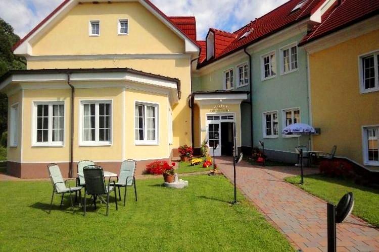 Hotel Cateski Dvorec Catez ob Savi Luaran gambar