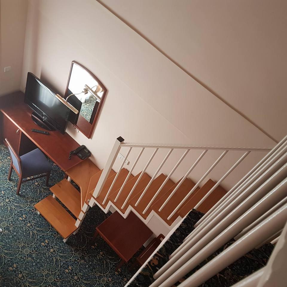 Hotel Cateski Dvorec Catez ob Savi Luaran gambar